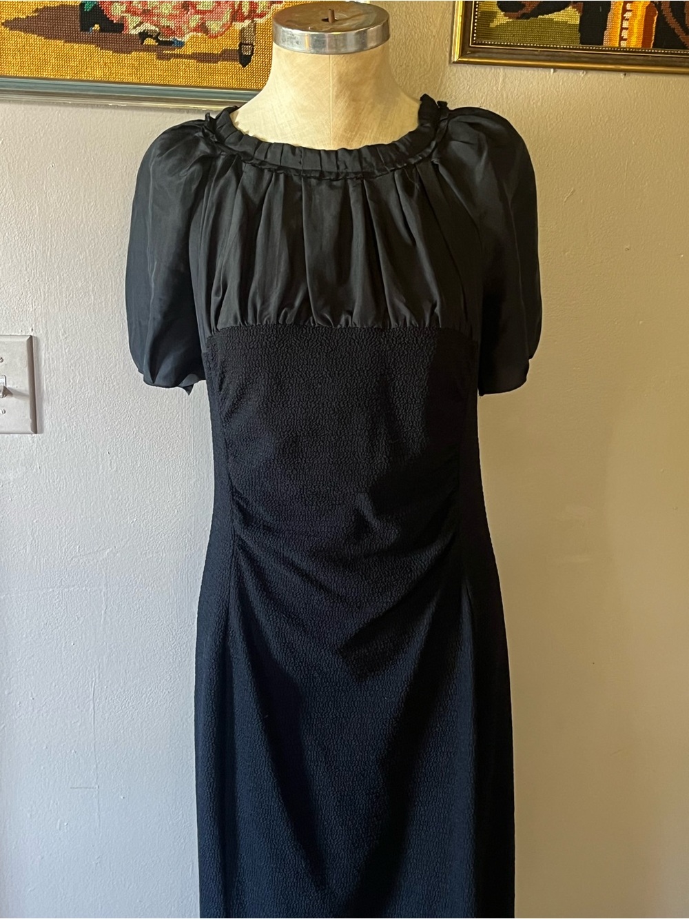 Nina Ricci 100% silk Black Puff-Sleeve Midi Dress